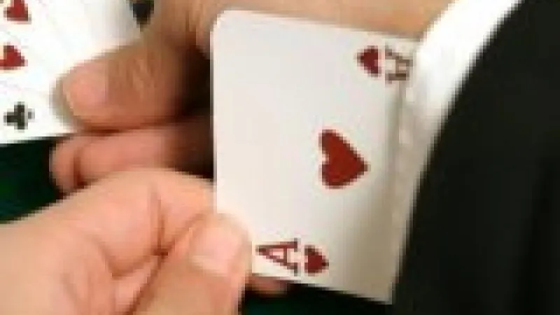 Le poker online est rigged (et vous pouvez le prouver scientifiquement)
