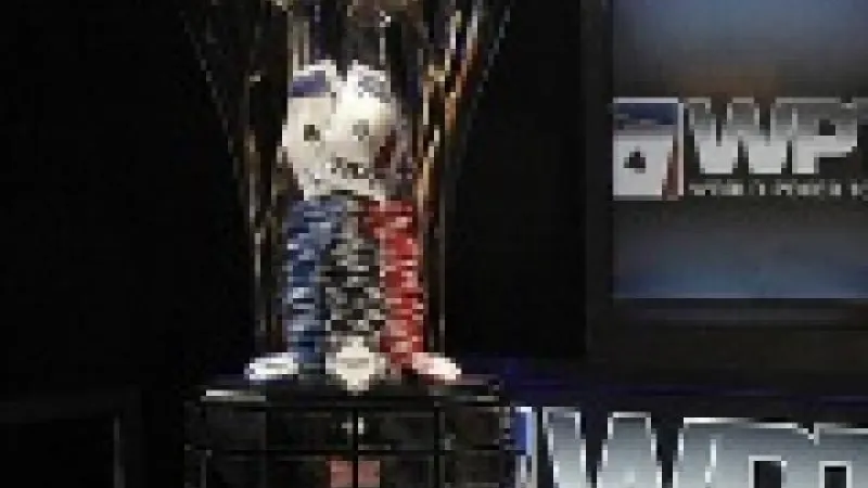 Moon Kim Champion du WPT Bay 101 Shooting Star 2012