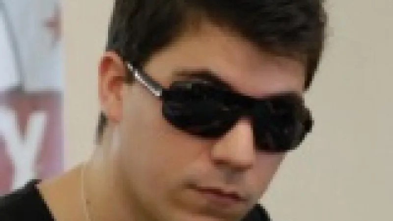 BewareOfFrog intègre la Team Poker Académie